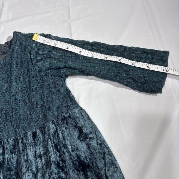 VTG Lil Byer California Girl Green Christmas Velvet/Lace Dress Size 3T Made USA - Picture 9 of 10